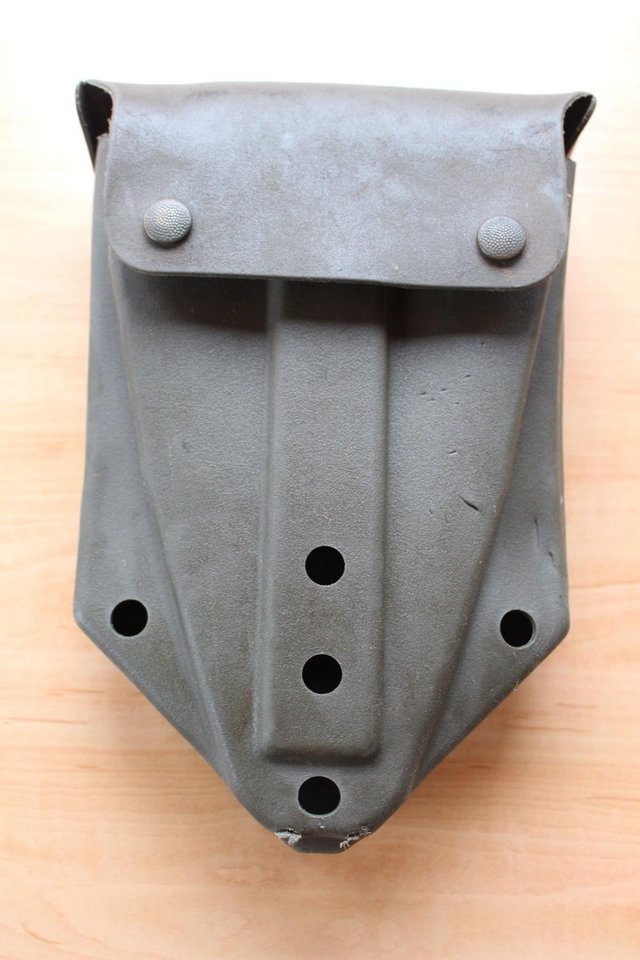 Preview of the first image of Ex-British Army Folding Spade.