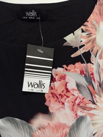 Image 4 of New Wallis Black Floral Smart Formal Occasion Dress UK 10