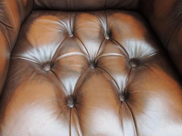 Image 17 of Pair of Fully Buttoned Chesterfield Armchairs (UK Delivery)