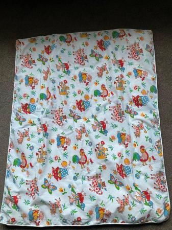 Image 1 of Light weight cot or travel cot duvet,good condition