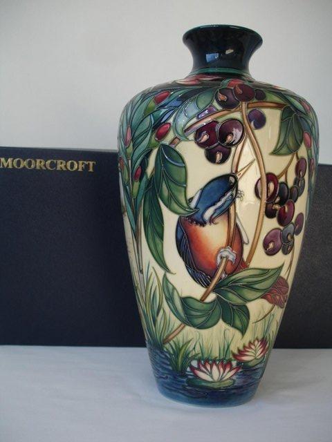 Preview of the first image of STUNNING MOORCROFT VASE HEIGHT 32cm DATED 2007 SIGNED.