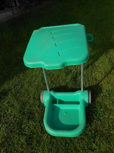 Preview of the first image of GARDEN TIDY  BAG  TROLLEY ON WHEELS.
