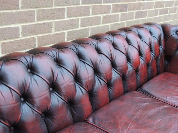 Image 25 of Chesterfield Vintage 3 piece Suite (UK Delivery)