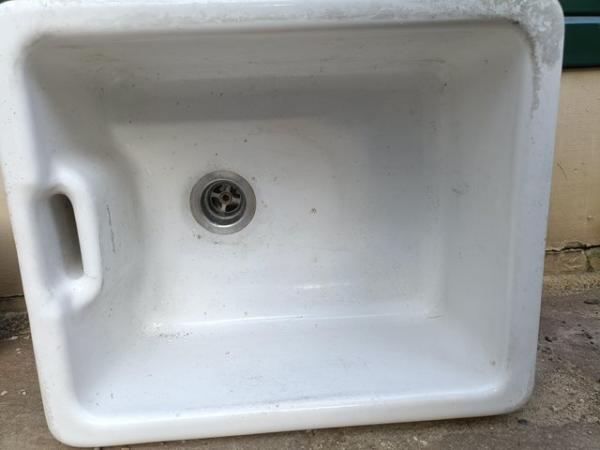 Image 3 of Second hand Porcelain kitchen sink