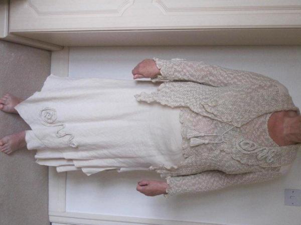 Image 3 of JOHN BENTLEY Three Piece Set incl.skirt,vest top,Jackset