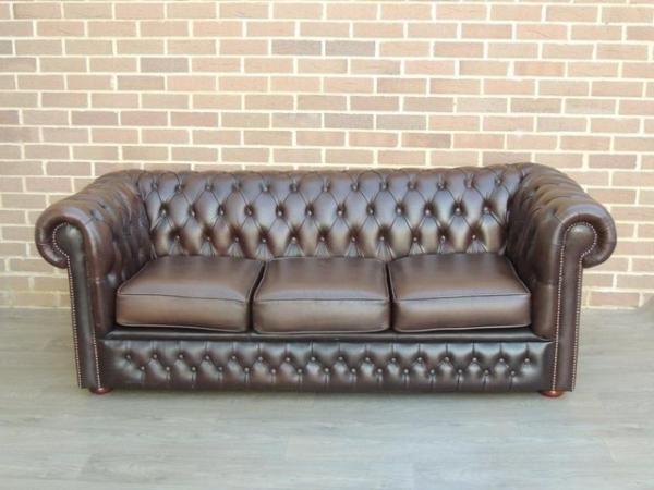Image 3 of Chesterfield 3 seater Antique Brown Sofa (UK Delivery)