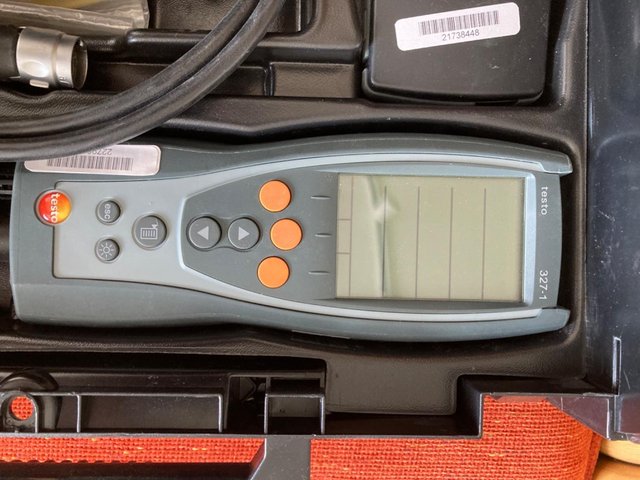 Preview of the first image of Testo 327-1 analyser with printer.