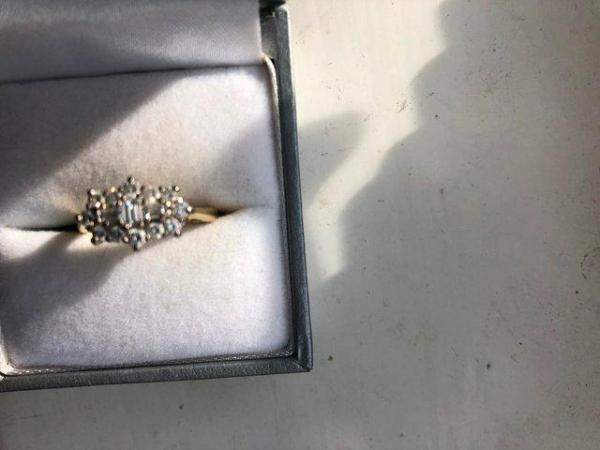 Image 1 of Diamond ring 18 carat goldBARGAIN