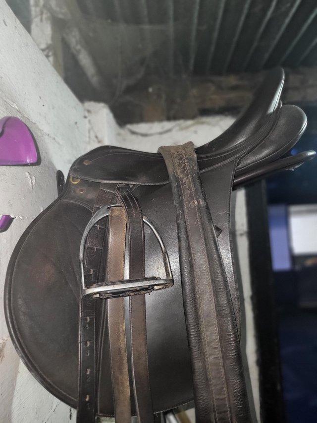 Preview of the first image of Vintec saddle  -full size (6.3).