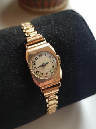 Image 1 of ladies 1936 glasgow 9 carat gold watch mother of pearl dial