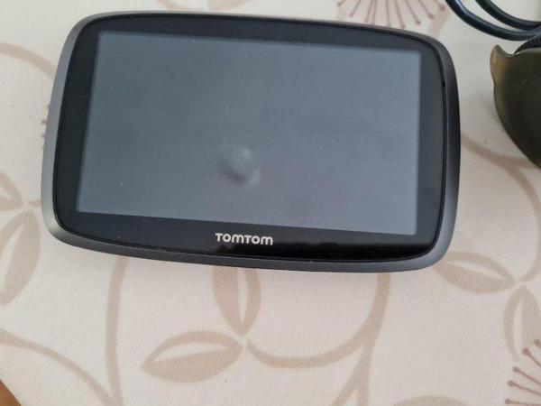 Image 2 of Excellent Condition TomTom GO Premium 5 Sat Nav