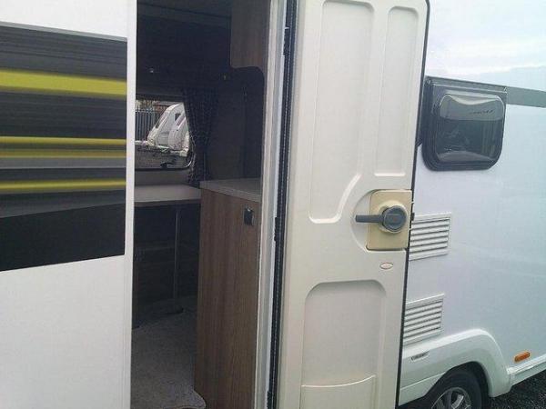 Image 5 of SWIFT EXCLUSIVE FB FIXED BED AND SIDE DINETT AND SI
