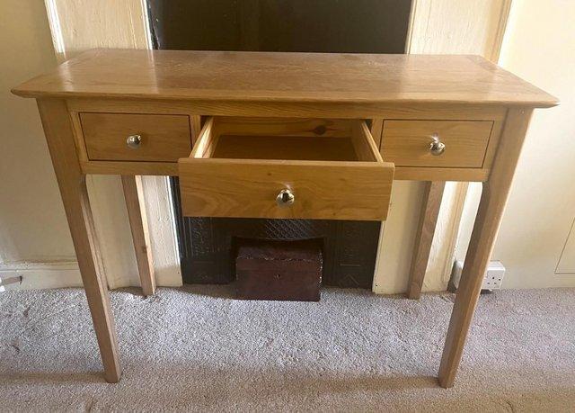 Preview of the first image of Chiltern Oak - Bergen Oak Dressing Table.