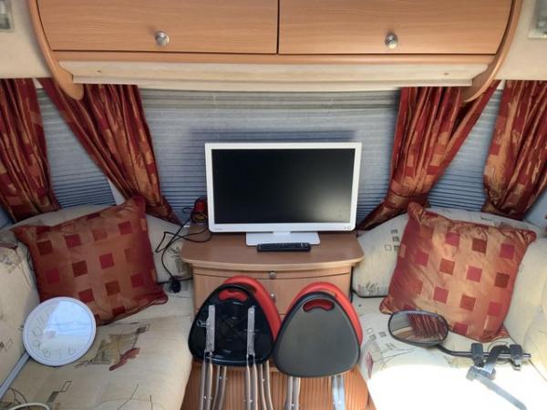 Image 42 of Touring caravan 4 - 6 berth full set up