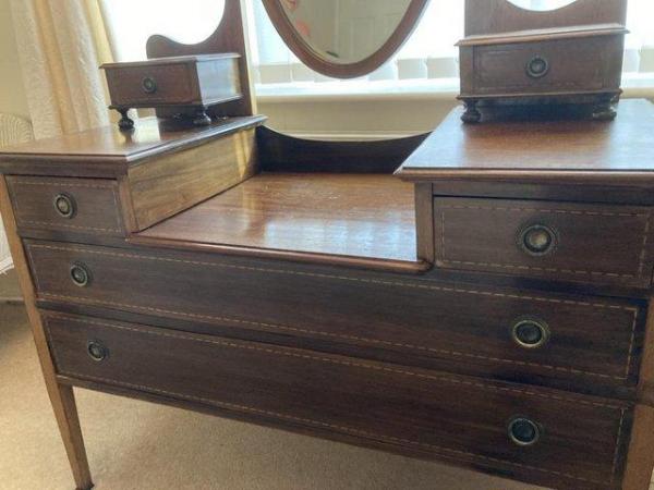 Image 9 of Pair Victorian/Georgina mahogany wardrobe and dressing table