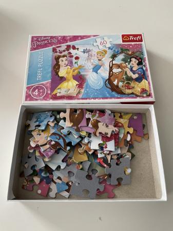 Image 2 of Disney Princess Puzzle 60 pieces