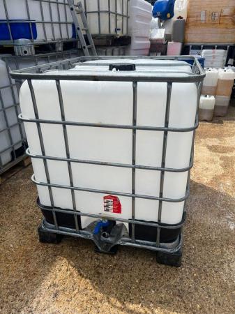 Image 2 of IBC 1000 litre (White) on a Metal/Plastic Pallet with cage