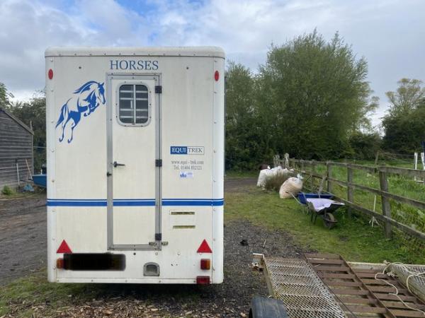 Image 3 of Horse trailer Equitrek 2 horse