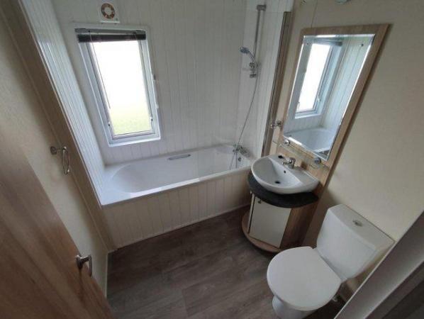 Image 11 of Willerby Clearwater for sale £69,995 on Blue Dolphin