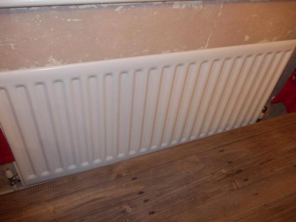 Image 2 of VARIOUS SINGLE CENTRAL HEATING RADIATORS