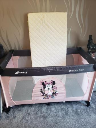 Image 2 of Minnie mouse travel cot/play pen