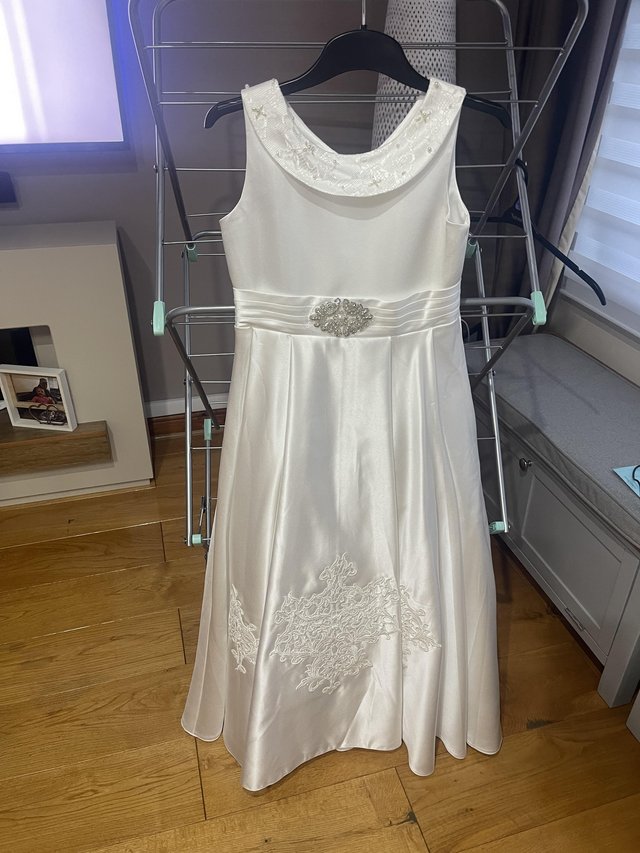 Preview of the first image of Girls Communion Dress, size 10.
