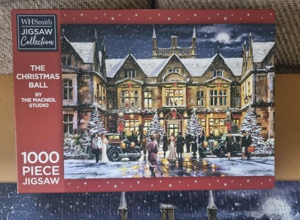 Image 2 of 1000 piece jigsaw called THE CHRISTMAS BALLby W.H.SMITH.