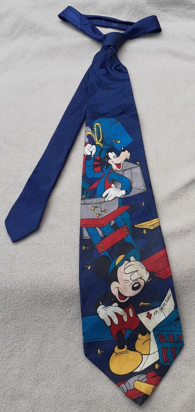 Preview of the first image of Mickey Mouse and Goofey DIY Tie.