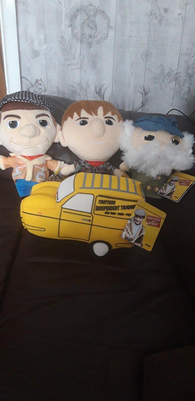 Preview of the first image of X4 Only Fools & Horses Teddys new with tags £30 Set.