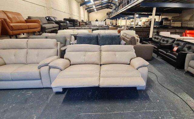 Image 2 of Italian Lugano cream leather 3+2 seater sofas