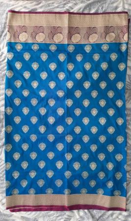 Image 3 of Blue and pink with gold embrodiery design banarasi silk sare