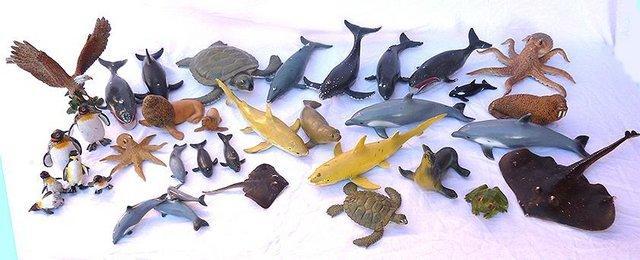 Preview of the first image of AAA BRAND SEA CREATURES, VINTAGE COLLECTION 37 PIECES.