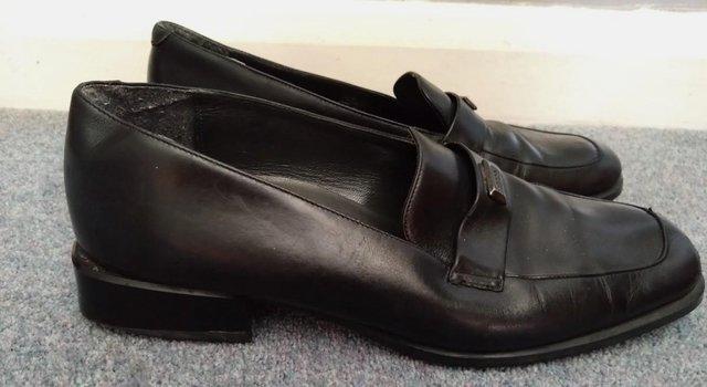 Image 2 of Ecco Women's Black Leather Court Shoes UK 6