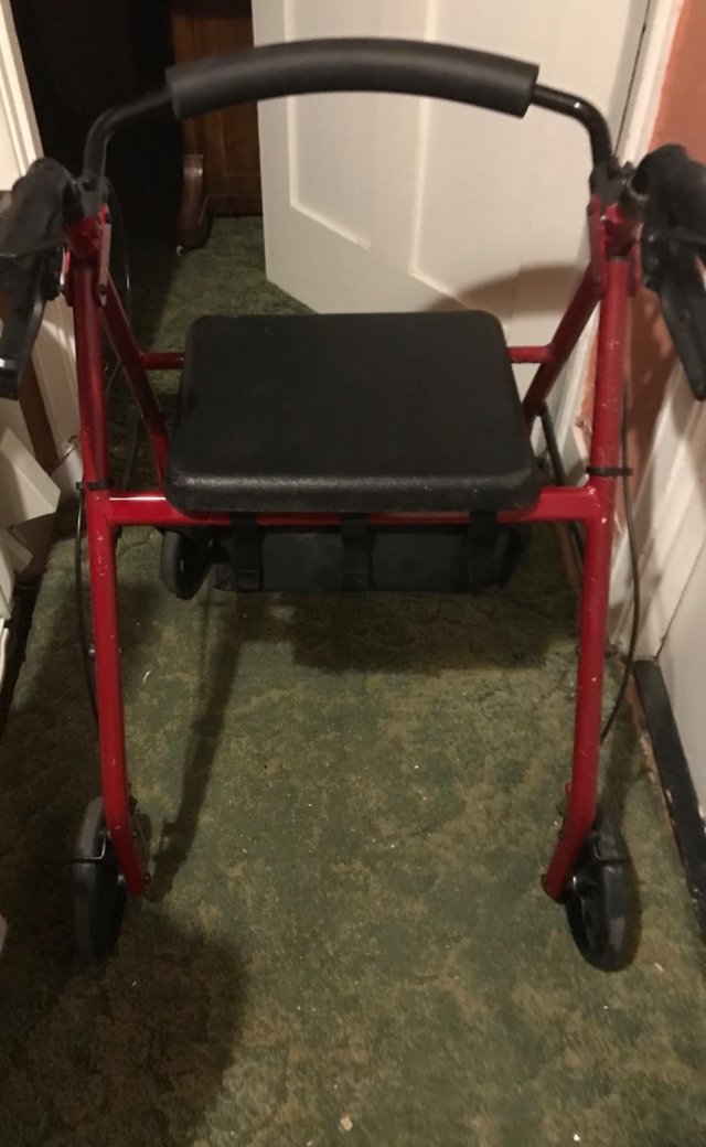 Preview of the first image of Rollator/walker. With seat by Drive colour red.