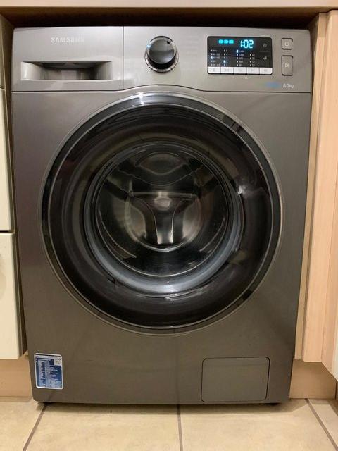Preview of the first image of (Like New) Samsung Series 5 ecobubble™ 9Kg Washing Machine.