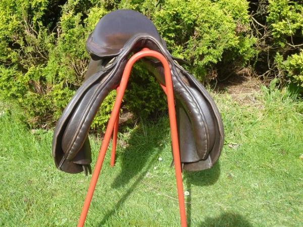 Image 3 of Cliff Barnsby GP medium fit spring tree saddle 17"