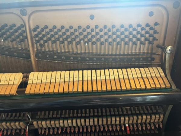 Image 2 of Upright piano - tuned to concert pitch