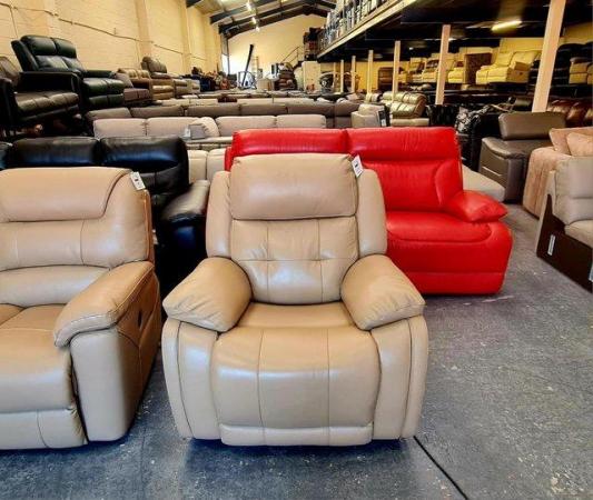 Image 6 of La-z-boy Staten cream leather sofa and chair