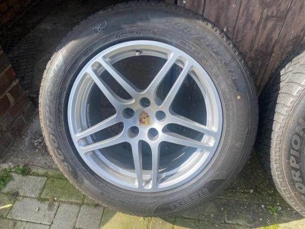 Image 3 of Porsche Macan near new alloy wheels winter tyres