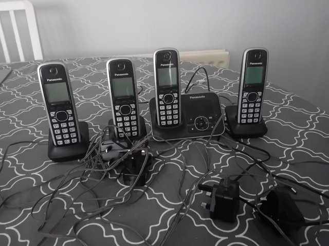 Preview of the first image of Panasonic Chordless phones X 4.