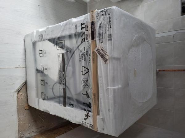 Image 2 of Hotpoint H2D81WUK 8Kg Condenser Tumble Dryer - White - B Rat