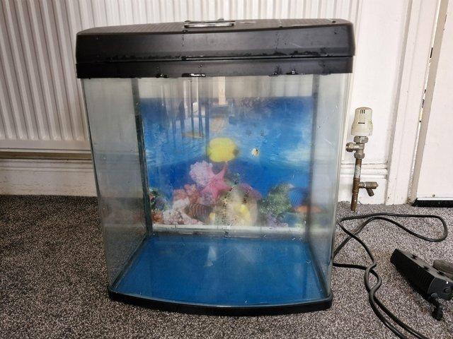 Preview of the first image of Fish tank with filter and pump.