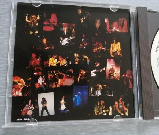 Image 9 of Guns N' Roses single disc Album: Appetite for Destruction.