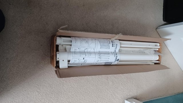 Image 1 of Baby Dan Guard Me Wide Retractable Safety Gate boxed as new