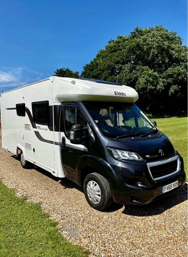 Preview of the first image of Elddis Autoquest Evolution 155.
