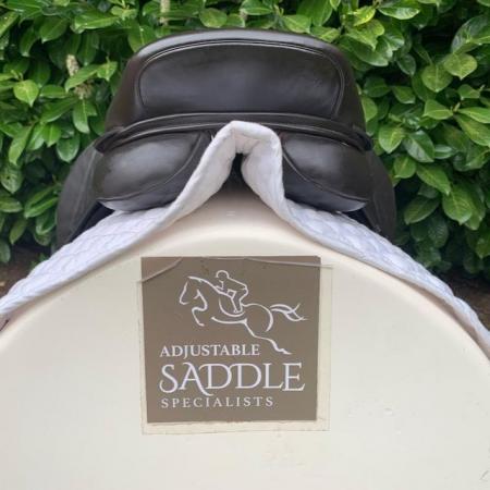 Image 18 of Kent And Masters 17 inch Cob saddle