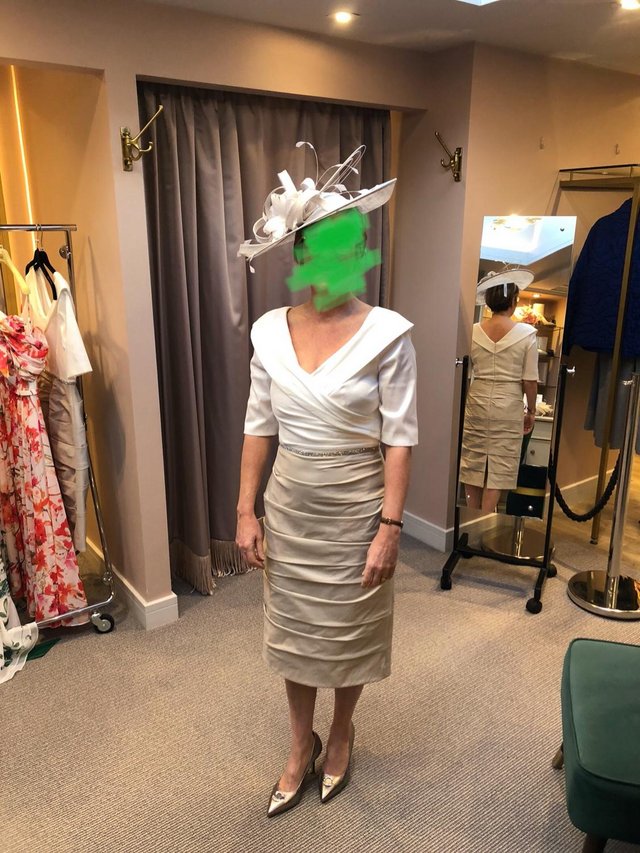 Preview of the first image of Mother of the Bride/Groom wedding outfit.