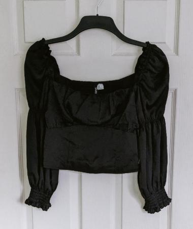 Image 1 of Ladies Black Off The Shoulder Gypsy Style Top - Size 10