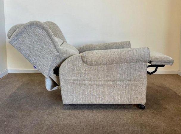 Image 16 of LUXURY ELECTRIC RISER RECLINER CHAIR RENT FROM £10 PW