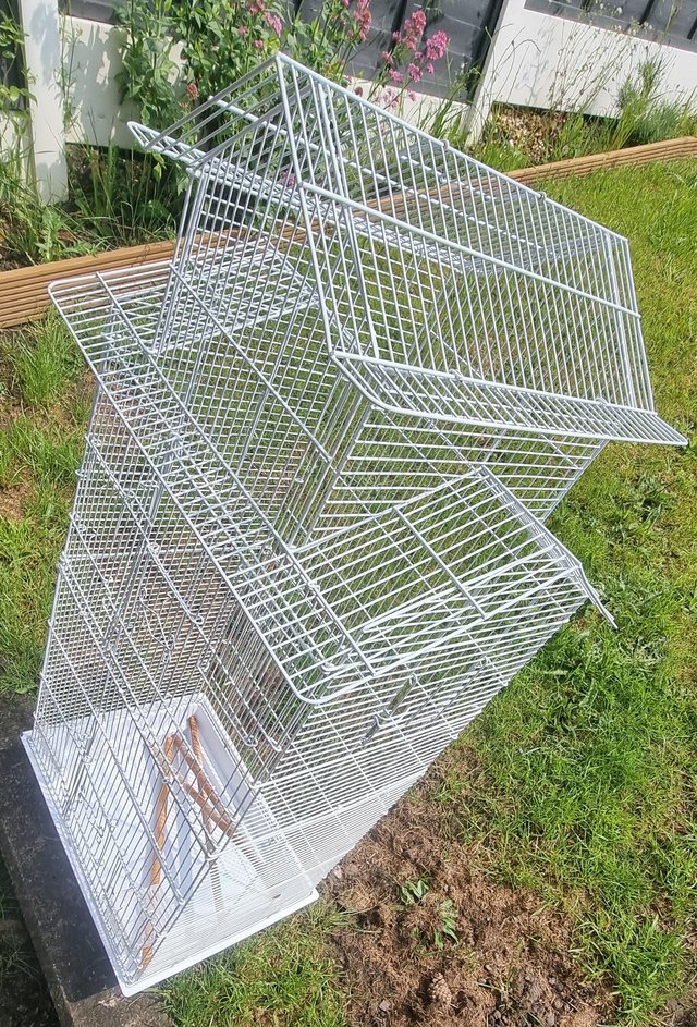 Preview of the first image of Bird cage for sale ..........